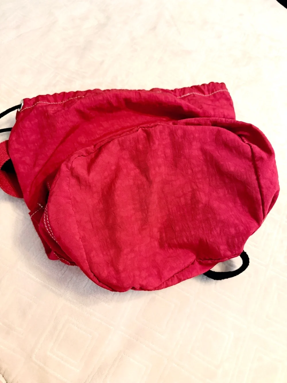Kipling Vintage 90s Y2K Red & black Drawstring Backpack bag With monkey Keychain